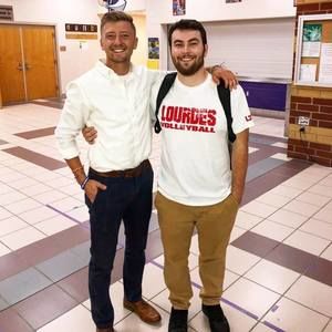 Meet your Posher, Thomas